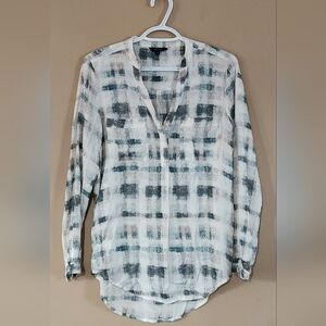 Retro 80's RW&CO White & Green Rolled Tab Sleeve Blouse Size S W/ Front Pockets